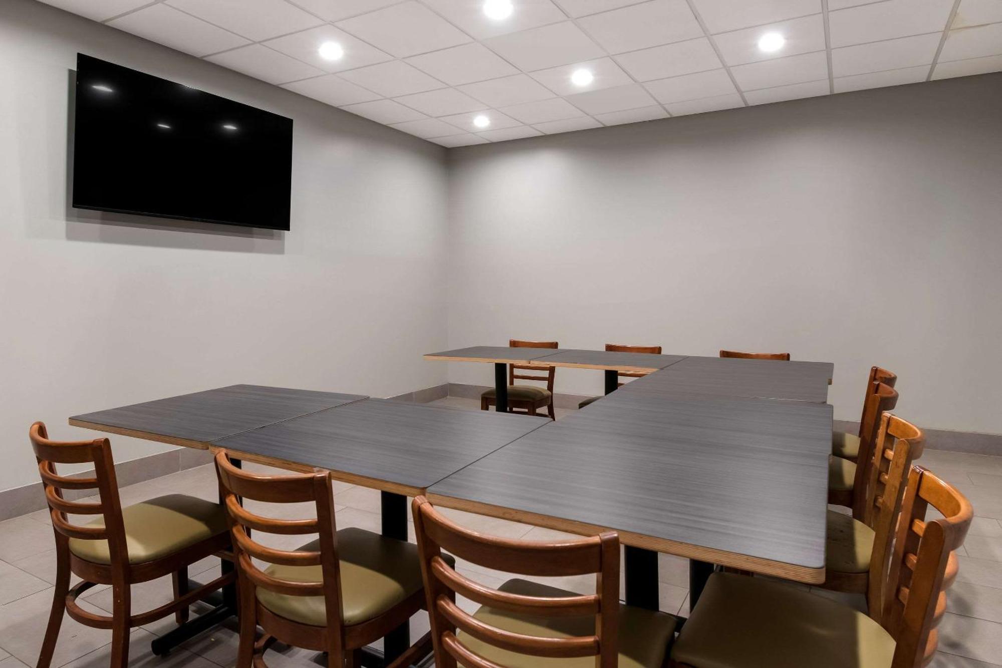 Country Inn & Suites By Radisson, Harrisburg Northeast - Hershey Екстер'єр фото